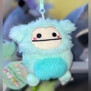 Squishmallow Joelle the Bigfoot clip 3.5”